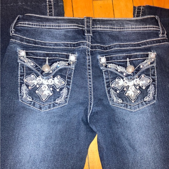 Gorgeous cross pocket detail jeans - Picture 9 of 10